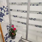 La Maison Royale Bed & Breakfast 4*