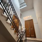 Bed & Breakfast La Maison Royale Toritto