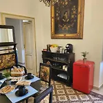 La Maison Royale Bed & Breakfast 4*