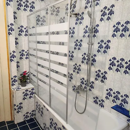 La Maison Royale Bed & Breakfast